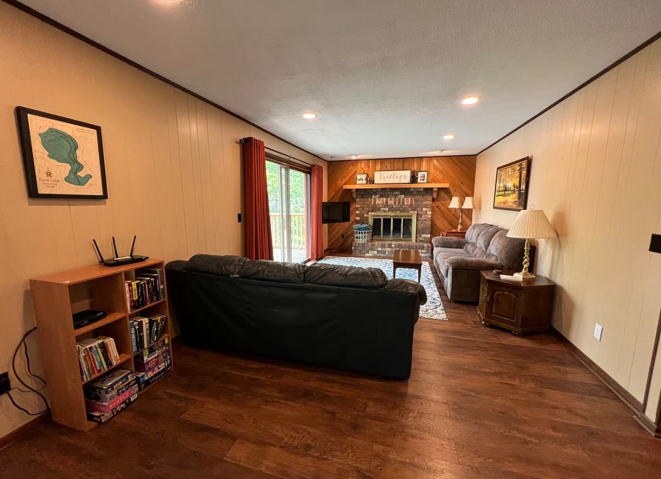 A Fall Michigan Cozy Book Retreat 🎃